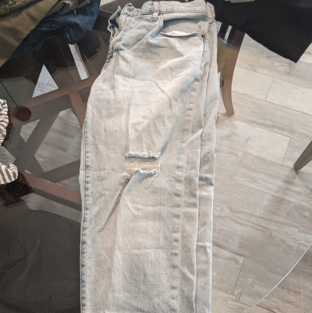 Uniqlo Weathered jeans